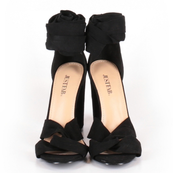 Sandals - Picture 6 of 7